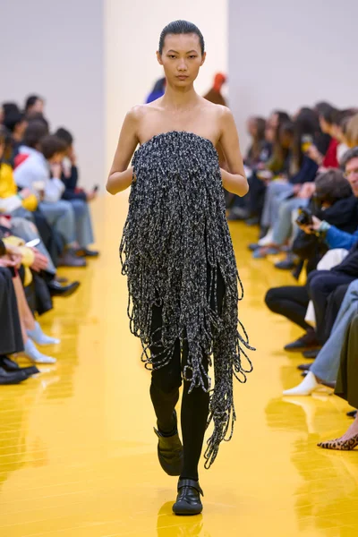 Look 56